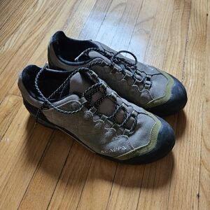 Scarpa Men's Hiking Boots. Sz 8.5